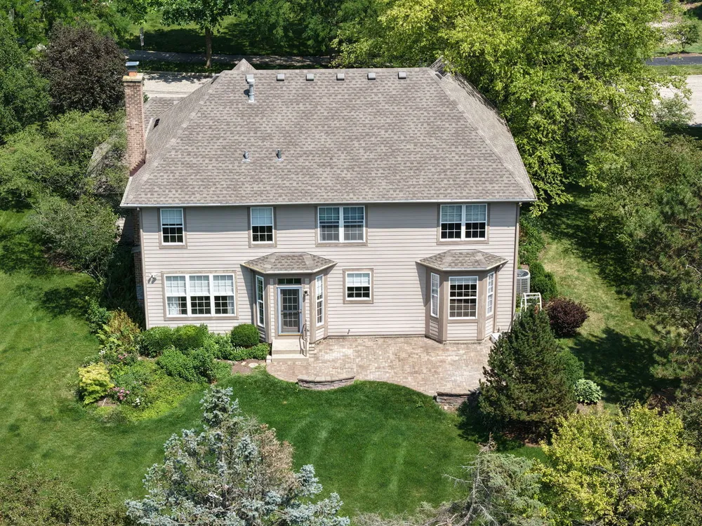 1476 Columbia Ln, Barrington, IL 60010