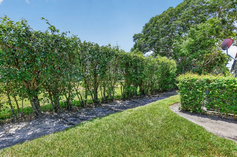 8100 Via di Veneto, Boca Raton, FL 33496