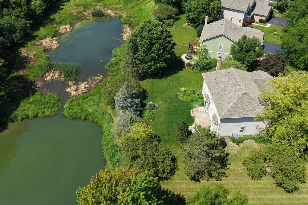 1476 Columbia Ln, Barrington, IL 60010