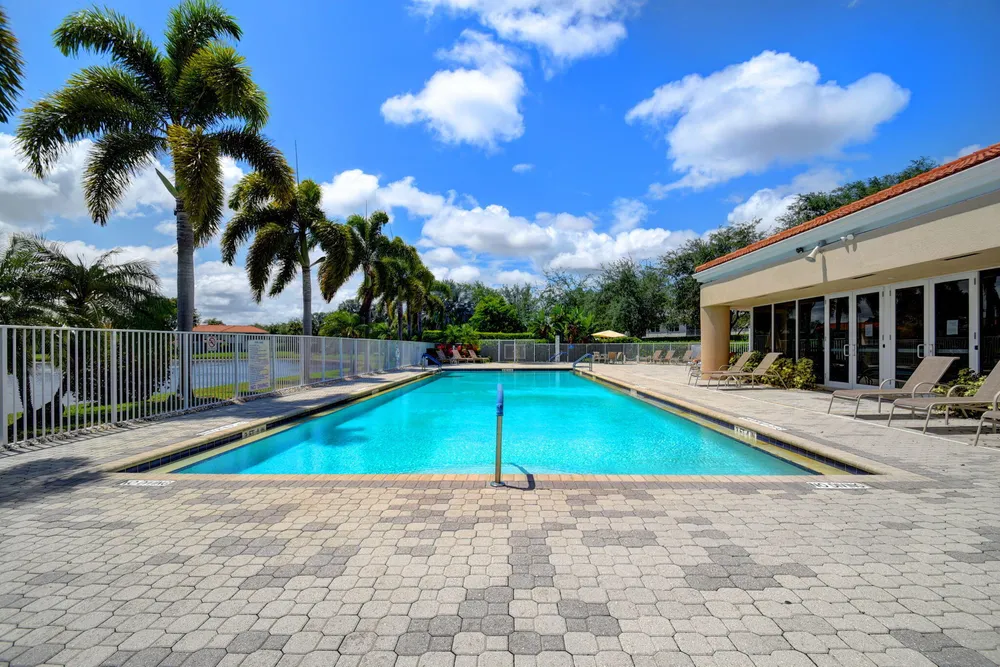 8100 Via di Veneto, Boca Raton, FL 33496