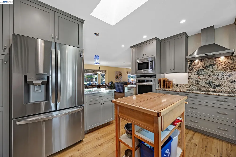 2058 Pulsar Ave, Livermore, CA 94550
