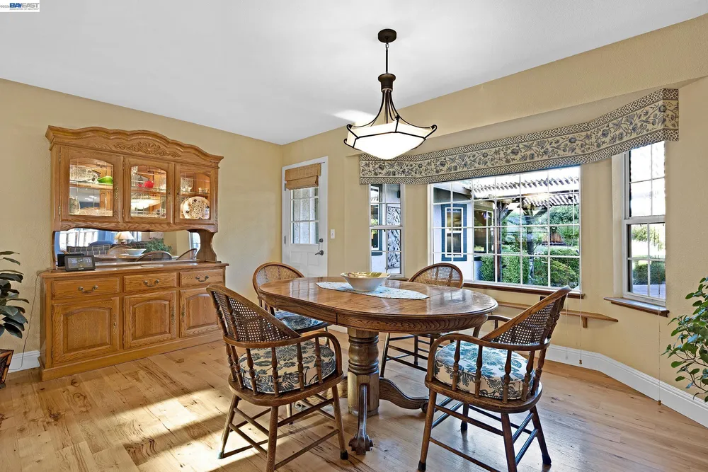 2058 Pulsar Ave, Livermore, CA 94550
