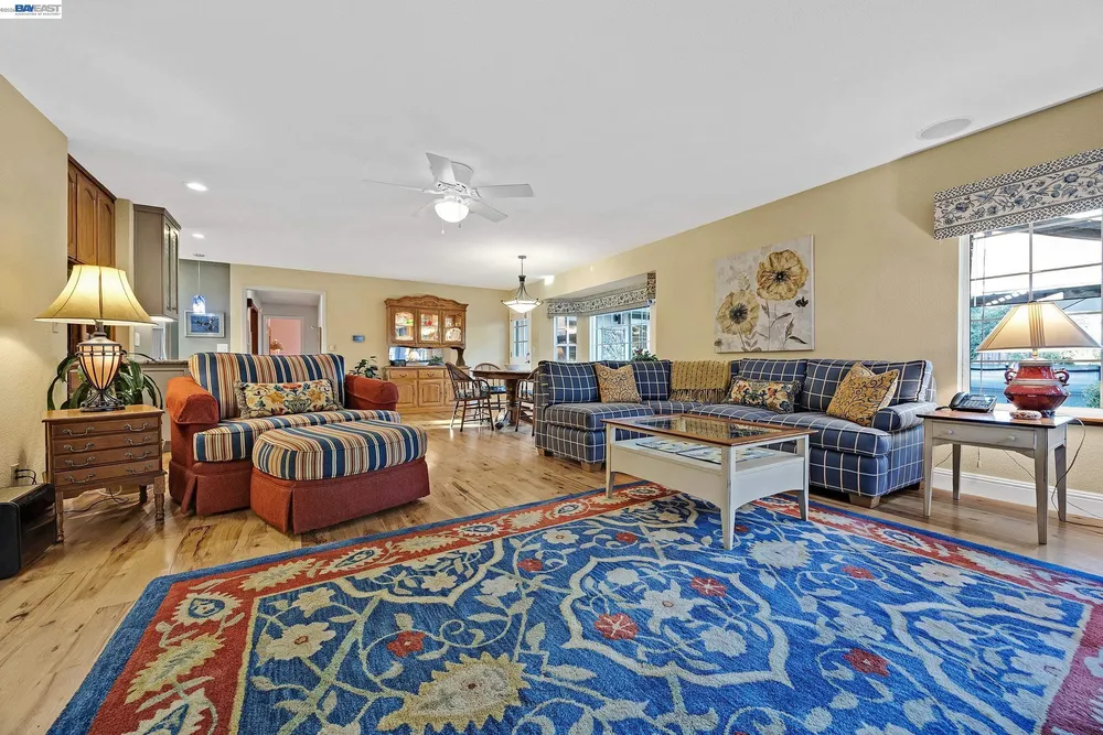 2058 Pulsar Ave, Livermore, CA 94550