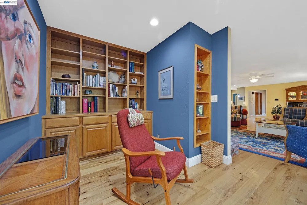 2058 Pulsar Ave, Livermore, CA 94550
