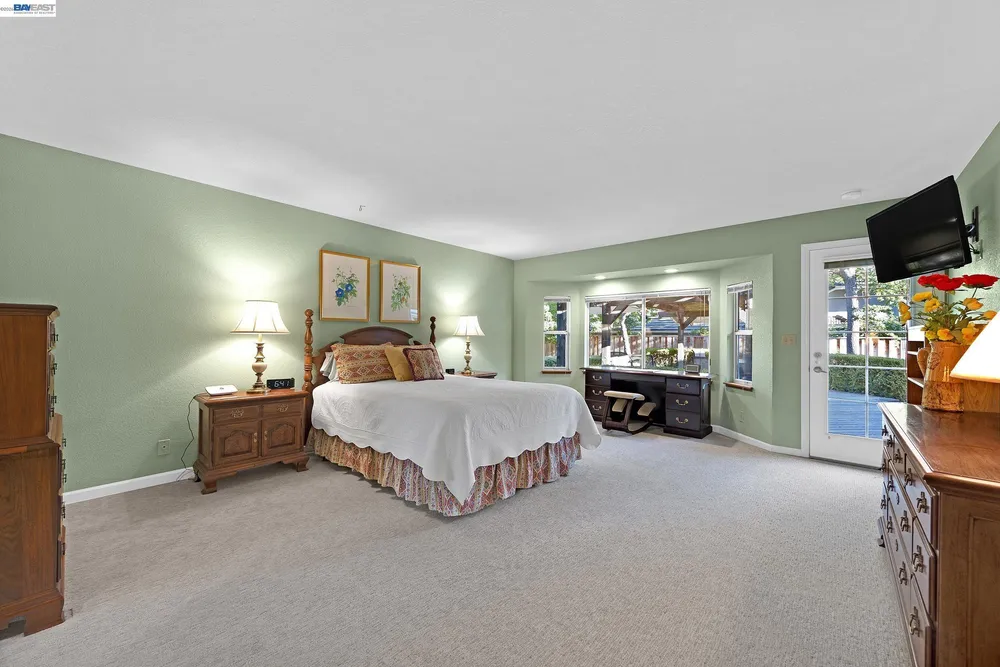 2058 Pulsar Ave, Livermore, CA 94550