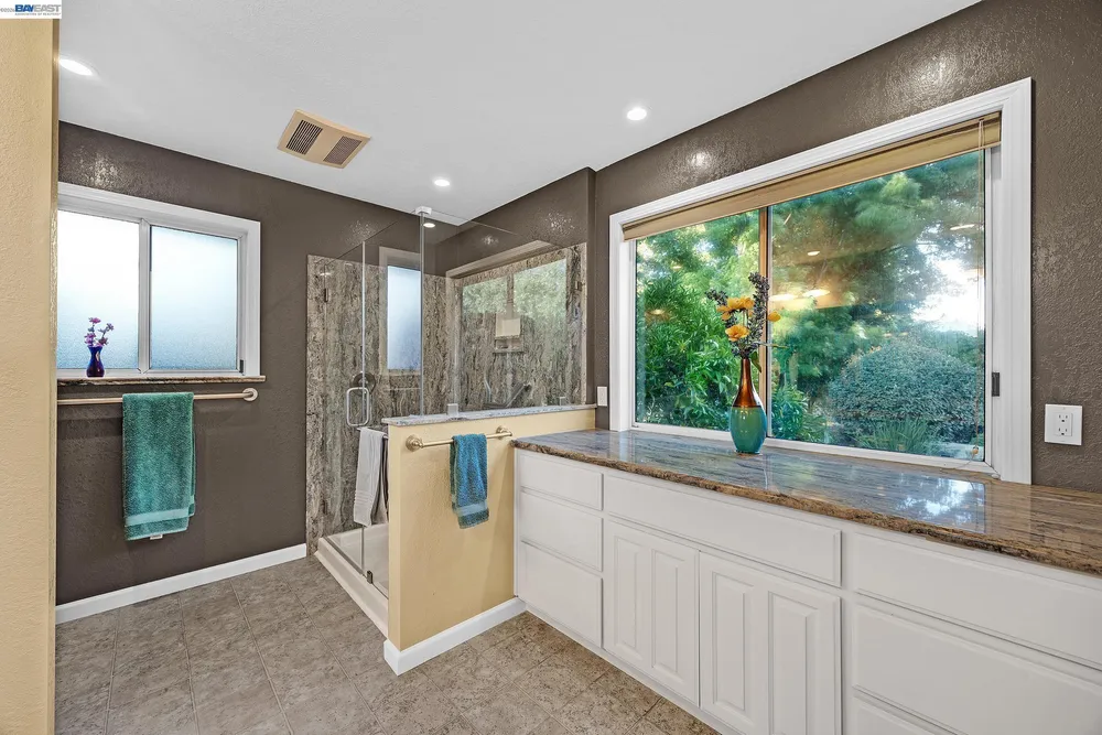 2058 Pulsar Ave, Livermore, CA 94550