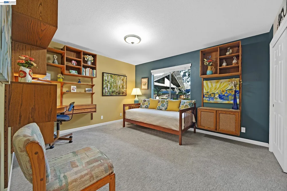 2058 Pulsar Ave, Livermore, CA 94550