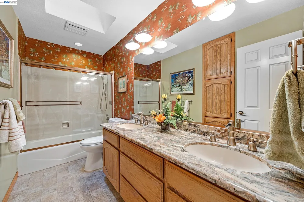 2058 Pulsar Ave, Livermore, CA 94550