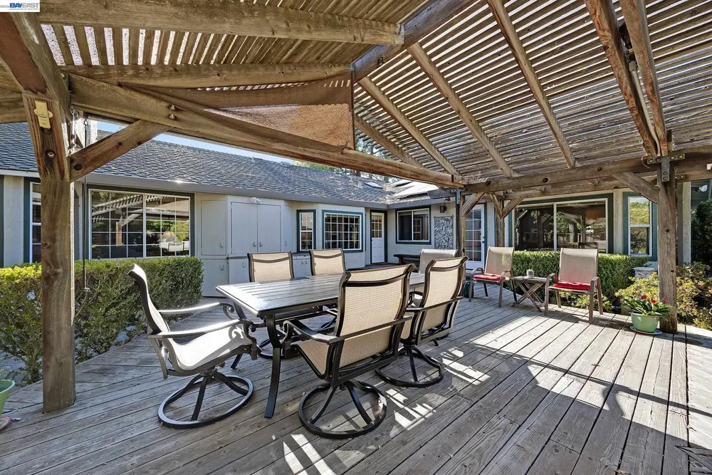 2058 Pulsar Ave, Livermore, CA 94550