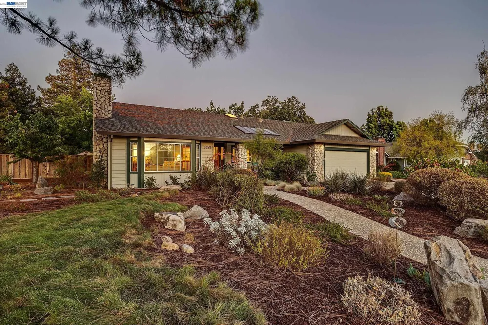2058 Pulsar Ave, Livermore, CA 94550