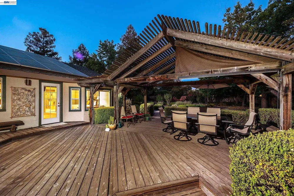 2058 Pulsar Ave, Livermore, CA 94550