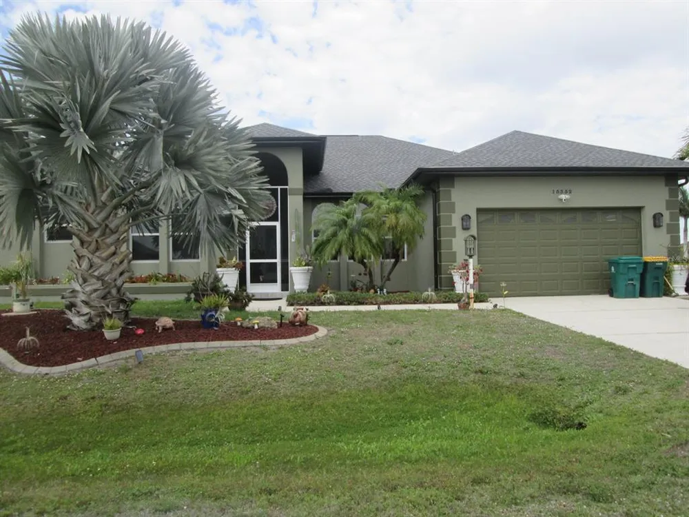 15352 Pottstown Ave, Port Charlotte, FL 33981