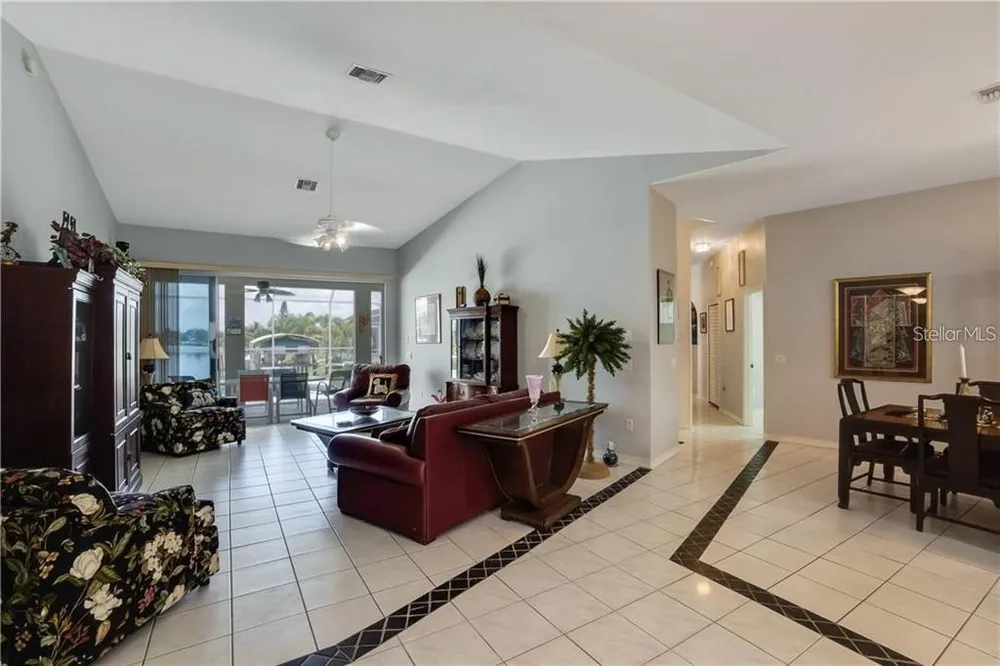 15352 Pottstown Ave, Port Charlotte, FL 33981