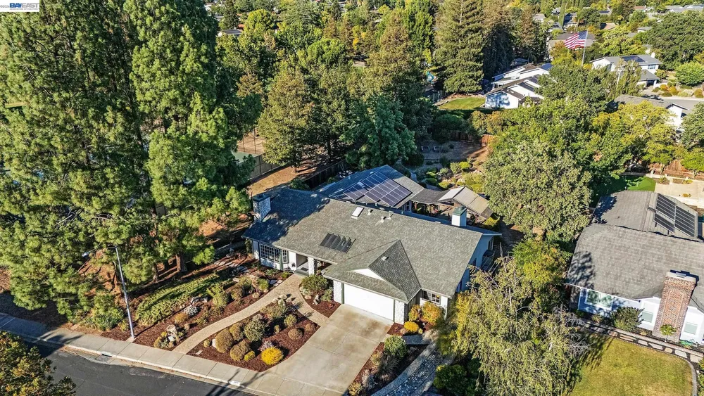 2058 Pulsar Ave, Livermore, CA 94550