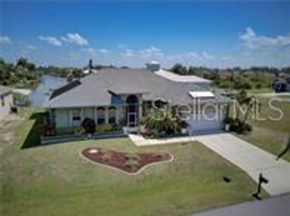 15352 Pottstown Ave, Port Charlotte, FL 33981