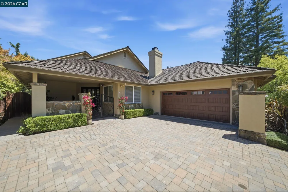 700 Blue Spruce Dr, Danville, CA 94506