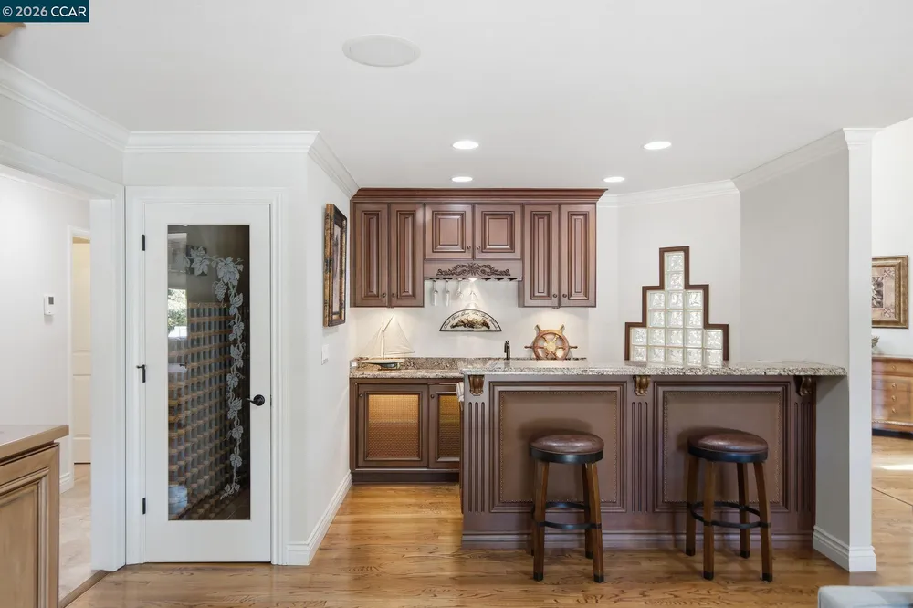 700 Blue Spruce Dr, Danville, CA 94506