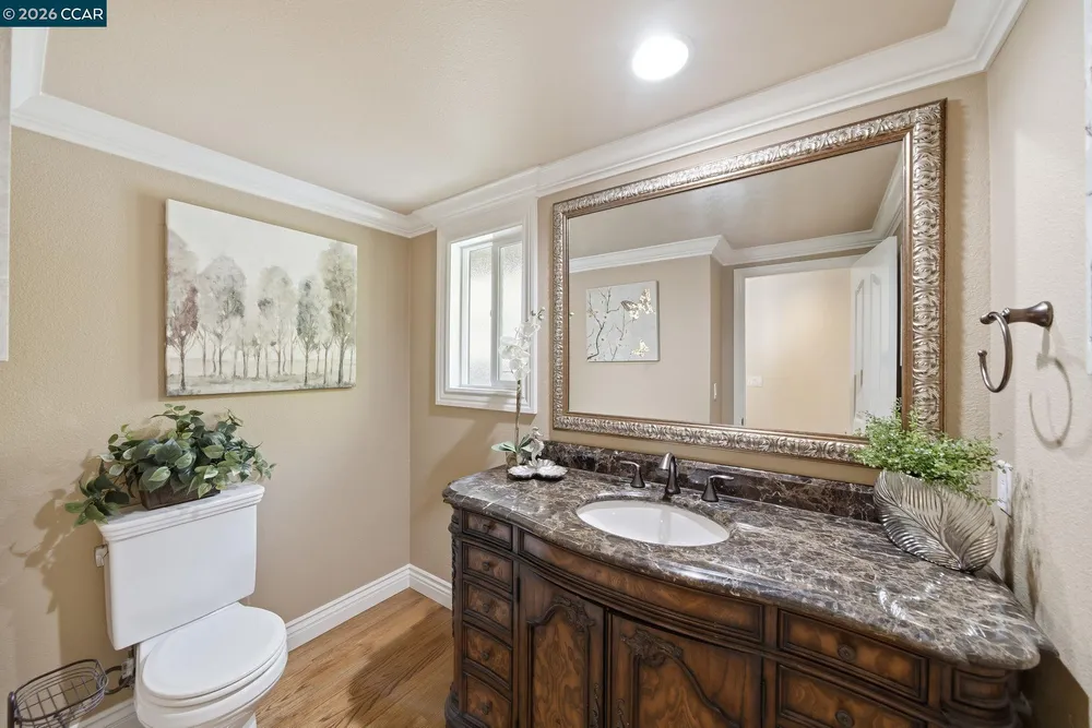 700 Blue Spruce Dr, Danville, CA 94506