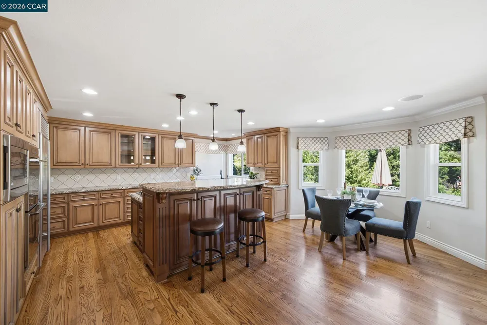 700 Blue Spruce Dr, Danville, CA 94506