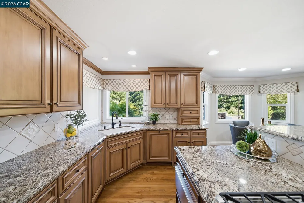 700 Blue Spruce Dr, Danville, CA 94506