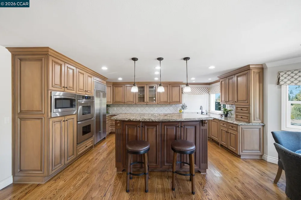 700 Blue Spruce Dr, Danville, CA 94506