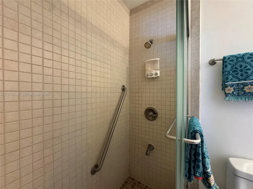 1700 Pierce St, Hollywood, FL 33020