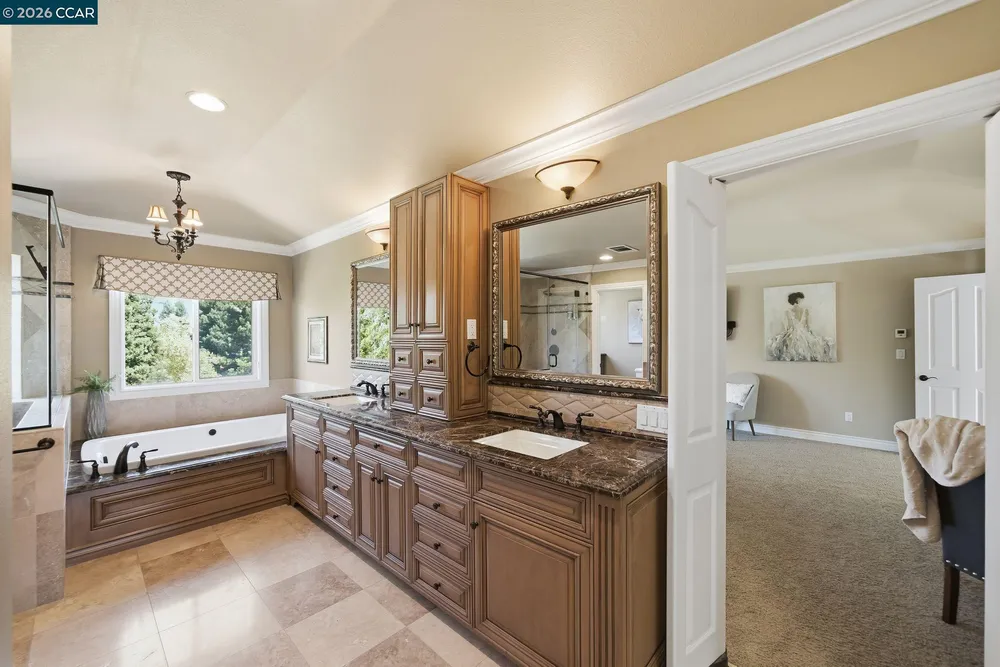 700 Blue Spruce Dr, Danville, CA 94506