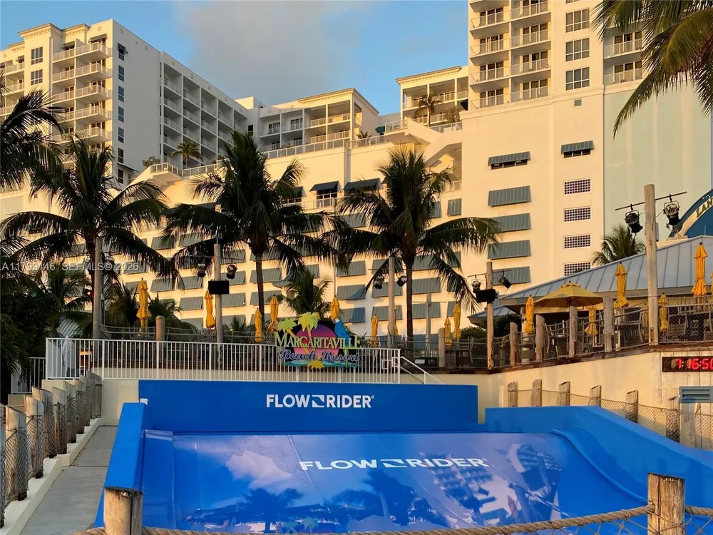 1700 Pierce St, Hollywood, FL 33020