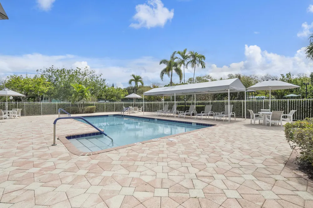 11622 NW 13th Manor, Coral Springs, FL 33071
