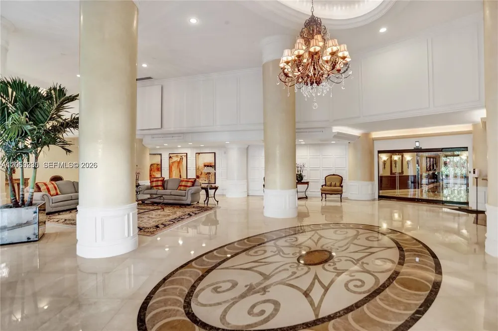 3530 Mystic Pointe Dr, Aventura, FL 33180