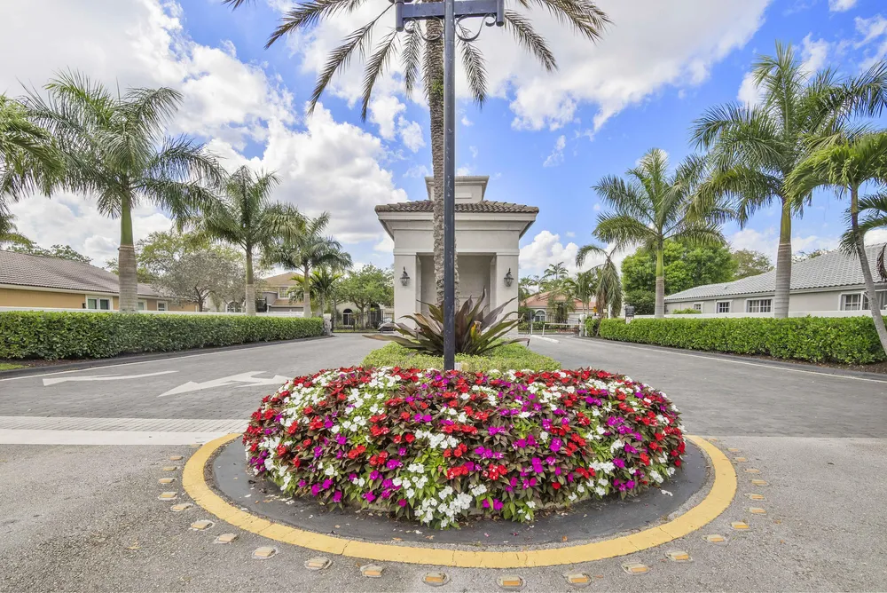 11622 NW 13th Manor, Coral Springs, FL 33071