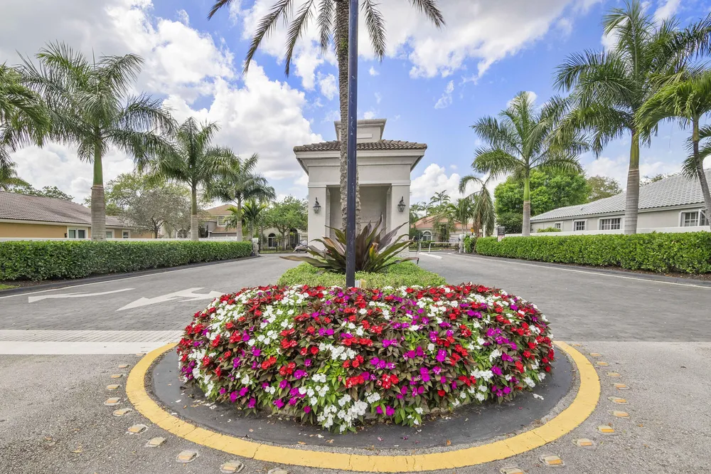 11622 NW 13th Manor, Coral Springs, FL 33071