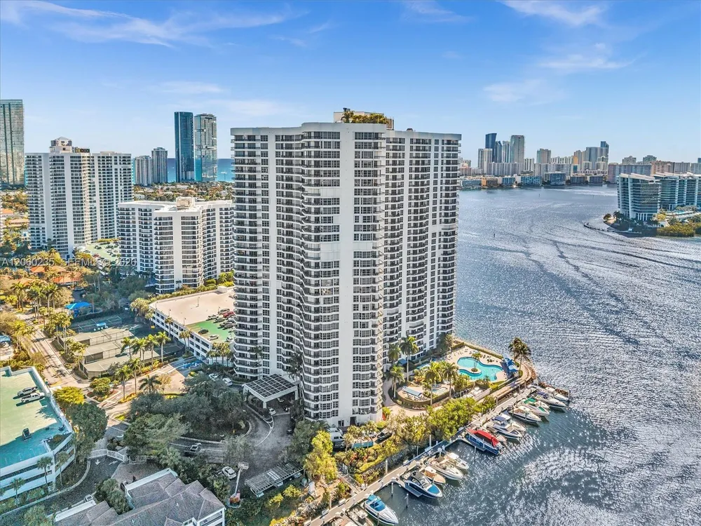 3530 Mystic Pointe Dr, Aventura, FL 33180