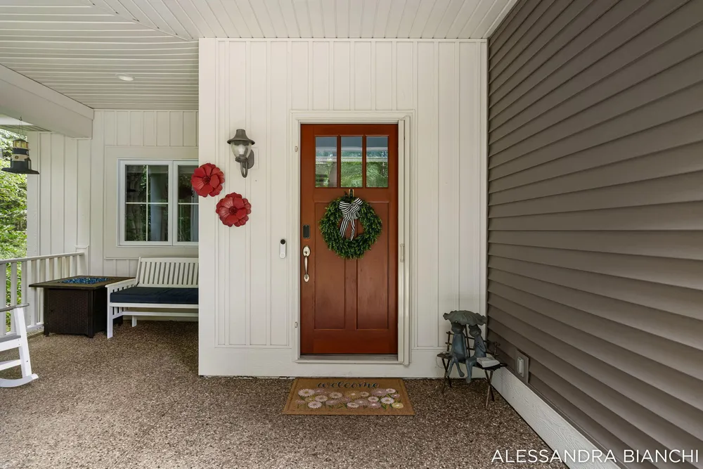 1955 Bower St, Holland, MI 49424