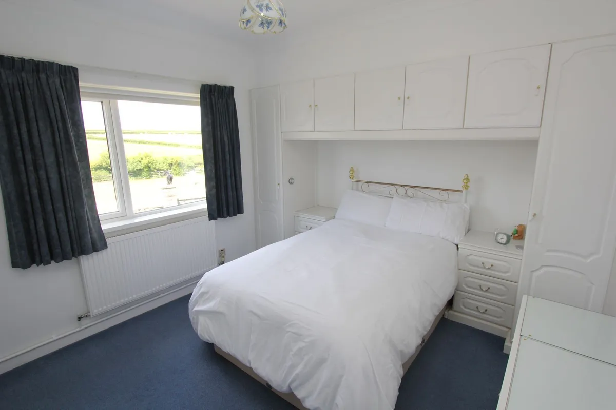 West Aberthaw, Barry, CF62