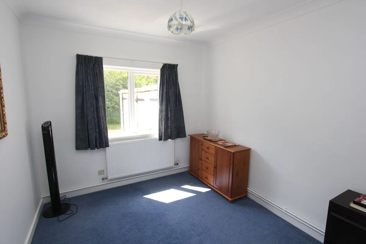 West Aberthaw, Barry, CF62