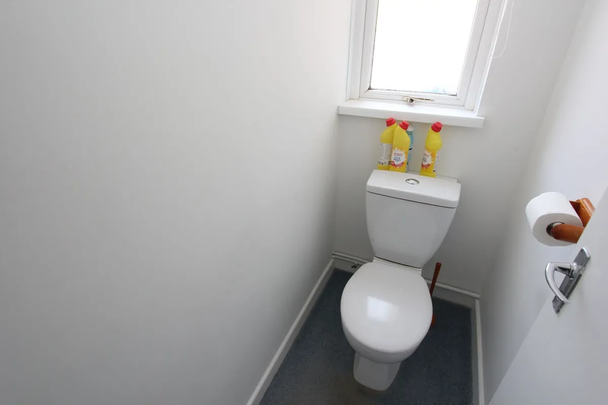 West Aberthaw, Barry, CF62