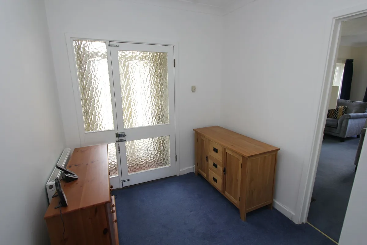 West Aberthaw, Barry, CF62