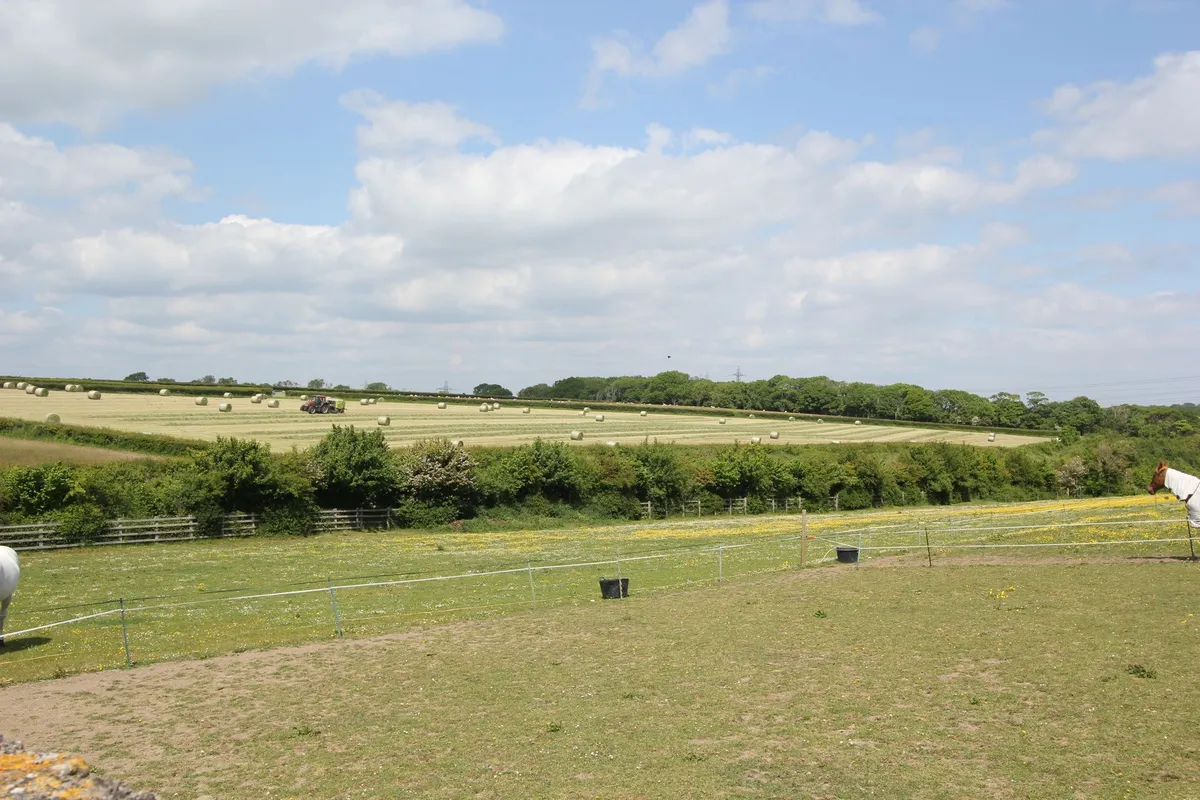 West Aberthaw, Barry, CF62