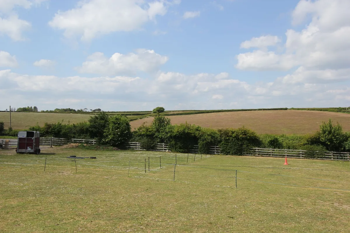 West Aberthaw, Barry, CF62