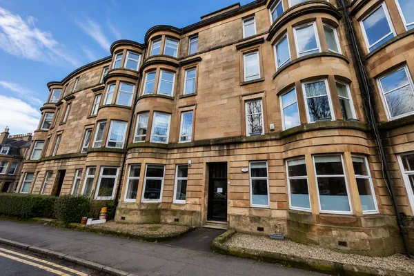 Battlefield Gardens, Glasgow, G42 9JR
