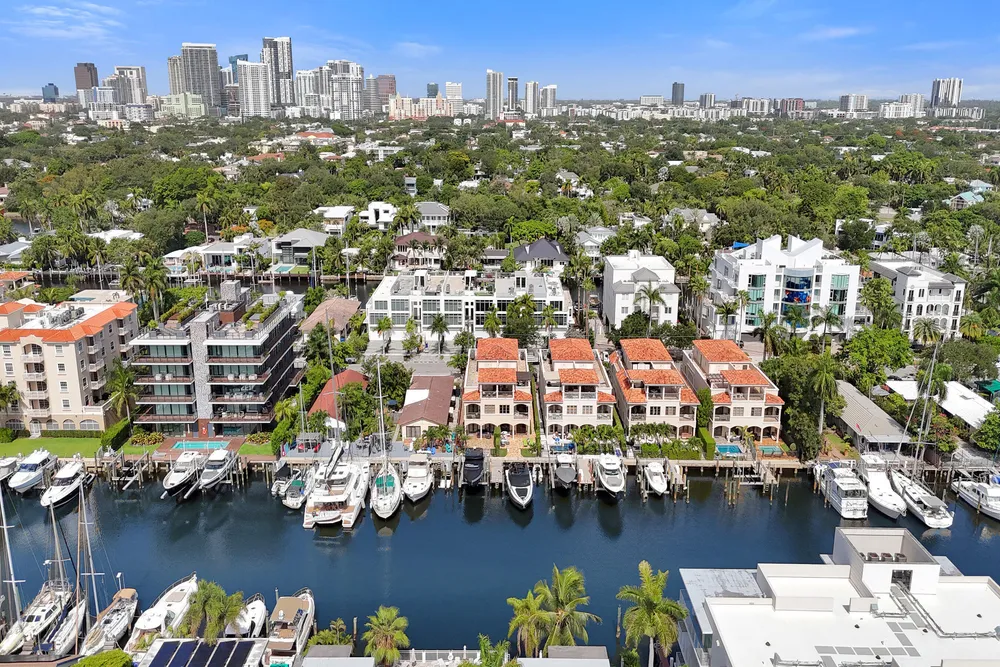 210 Hendricks Isle, Fort Lauderdale, FL 33301