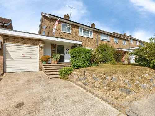 Hylands Close, Crawleyphoto