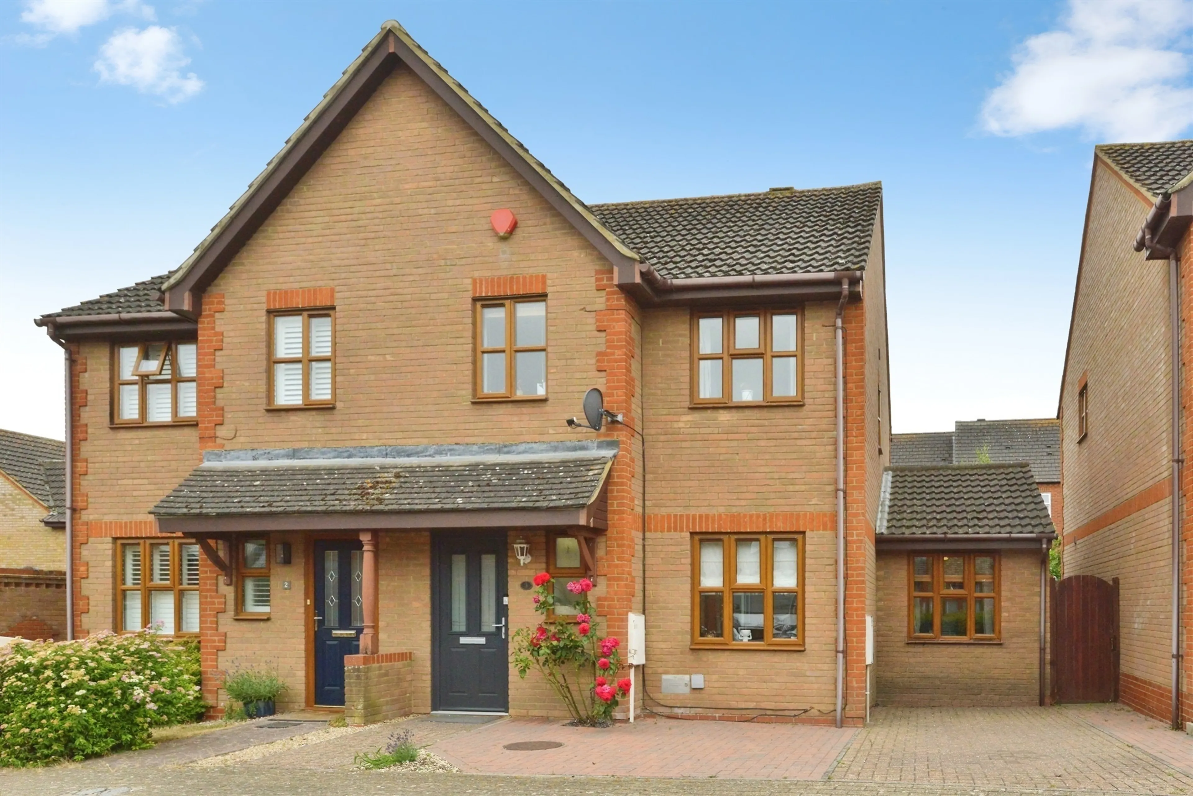 Property photo 0