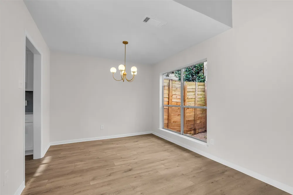 1907 Trixie Ln, Houston, TX 77042