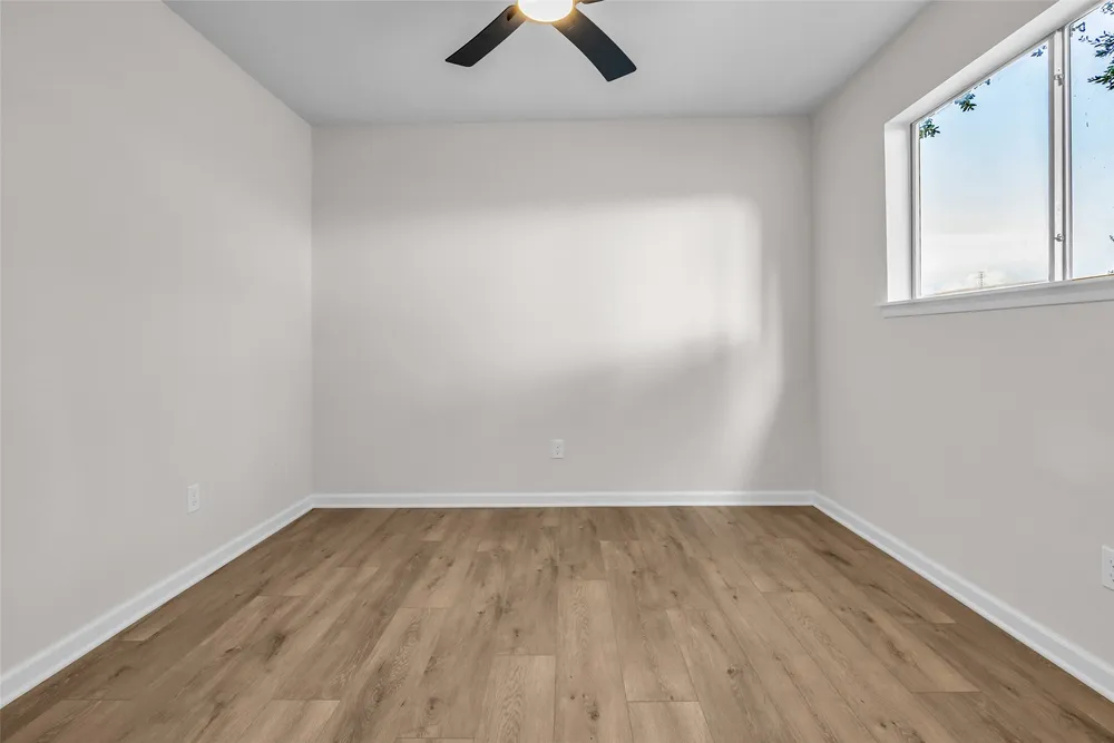 1907 Trixie Ln, Houston, TX 77042