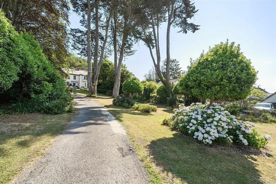 Property Image 38