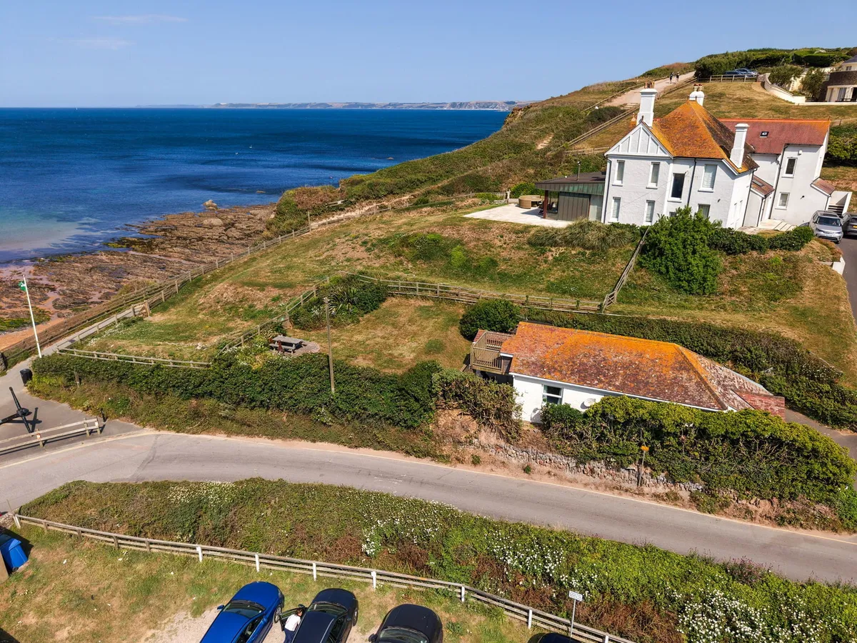 The Coach House, Hope Cove