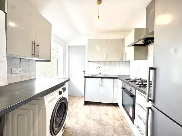 Kathrine Road, Forest Gate E7
