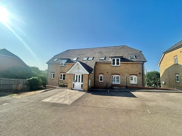 Czarina Rise, Basildon